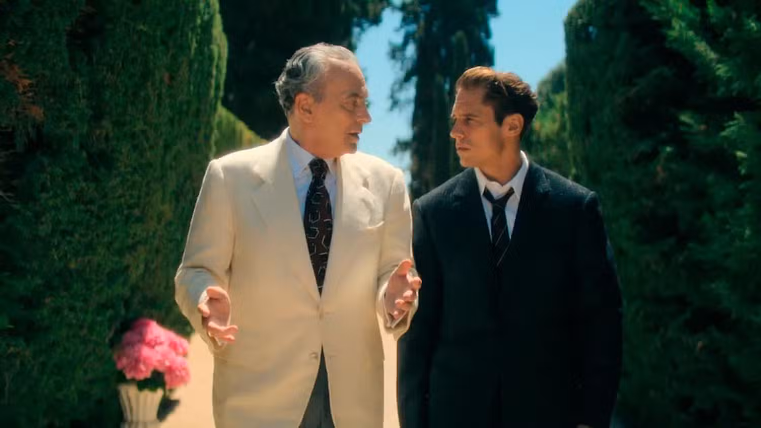 The Final Problem on Netflix: A Mysterious Murder at a Romantic Hotel Near Mallorca